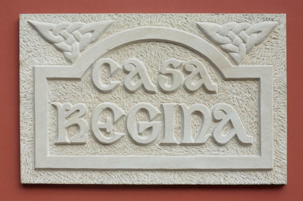 ペルロラ Casa Reginaヴィラ エクステリア 写真