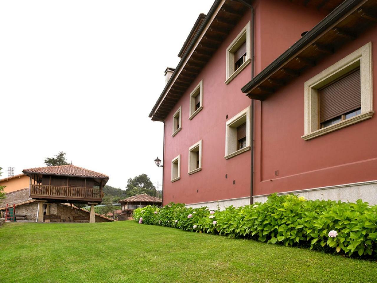 ペルロラ Casa Reginaヴィラ エクステリア 写真